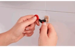 Tornillo Adhesivo Tesa Para Mampostería Y Piedra Rectangular 2 X 2,5 Kg -Cámping Tienda De Ventas 729563 4894442